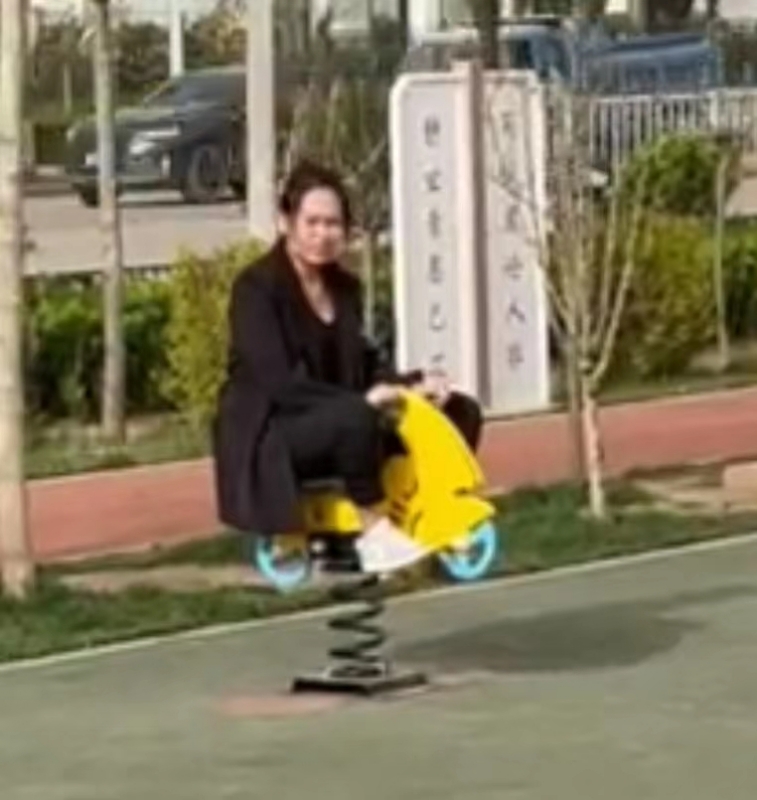 郎海英的第一张照片--交城认干亲服务网